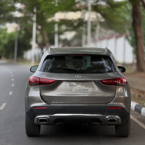 MERCEDES-BENZ GLA250 2021 FOREIGN USED – LUXURY SUV, VERY CLEAN & RELIABLE
