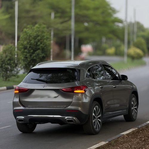 MERCEDES-BENZ GLA250 2021 FOREIGN USED – LUXURY SUV, VERY CLEAN & RELIABLE