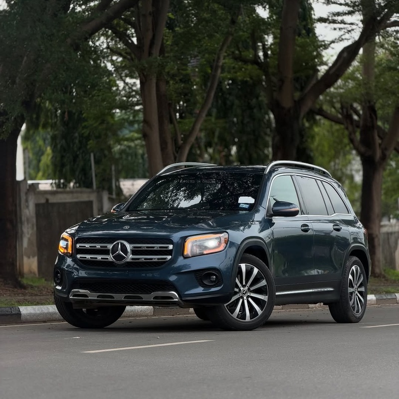 2022 MERCEDES-BENZ GLB250 – FOREIGN USED | LUXURY COMPACT SUV  image