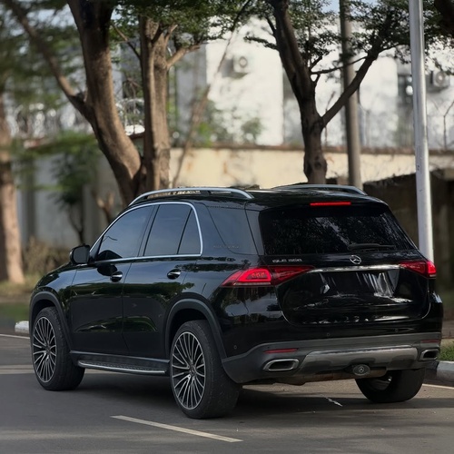 2019 MERCEDES-BENZ GLB350 – FOREIGN USED | LOW MILEAGE LUXURY SUV 