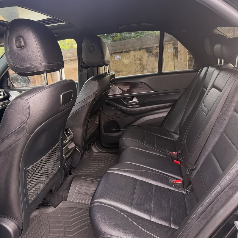 2019 MERCEDES-BENZ GLB350 – FOREIGN USED | LOW MILEAGE LUXURY SUV  image