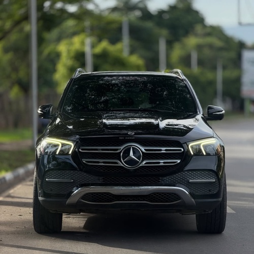 2019 MERCEDES-BENZ GLB350 – FOREIGN USED | LOW MILEAGE LUXURY SUV 