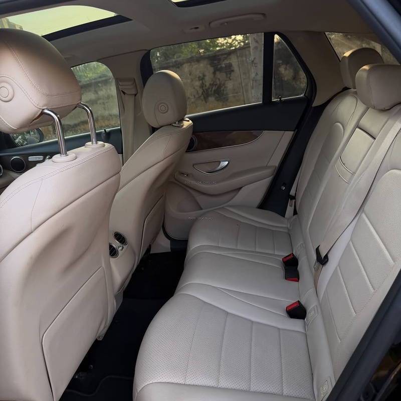 Foreign Used Mercedes Benz GLC300 2017  for Sale Abuja image