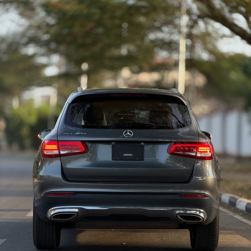 Foreign Used Mercedes Benz GLC300 2017 for Sale In Abuja