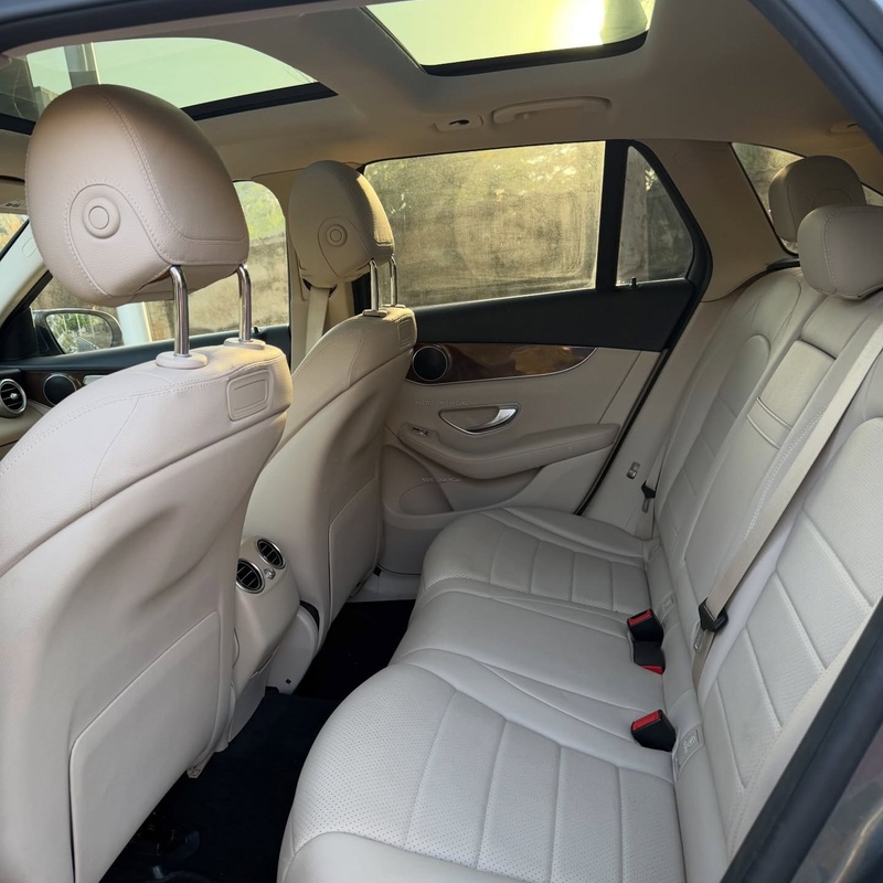 Foreign Used Mercedes Benz GLC300 2017 for Sale In Abuja image