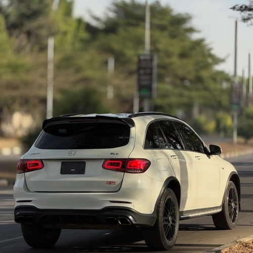 Mercedes Benz GLC300 2018 model Upgraded to 2022 for Sale In Abuja