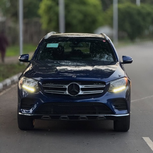 2019 MERCEDES-BENZ GLC300 – FOREIGN USED | EXECUTIVE LUXURY SUV