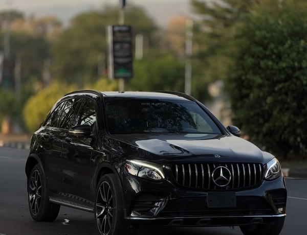 Foreign Used Mercedes Benz GLC43 AMG 2018 for Sale In Abuja