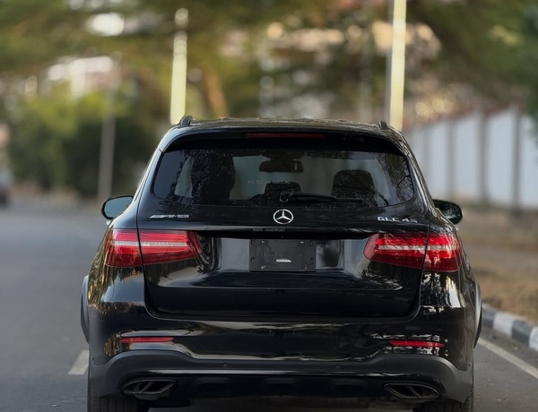 Foreign Used Mercedes Benz GLC43 AMG 2018 for Sale In Abuja
