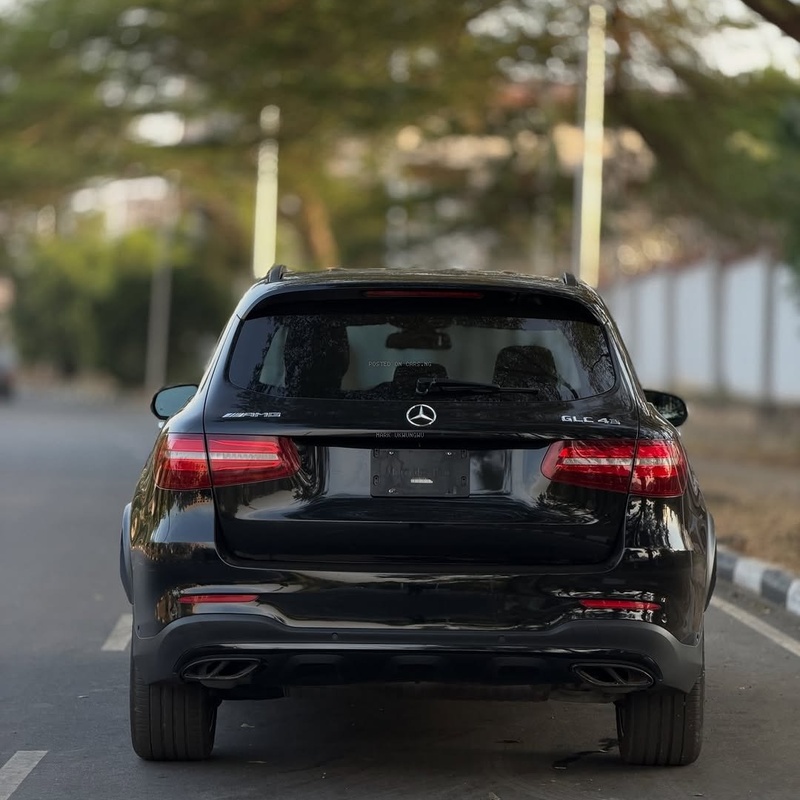 Foreign Used Mercedes Benz GLC43 AMG 2018 for Sale In Abuja image