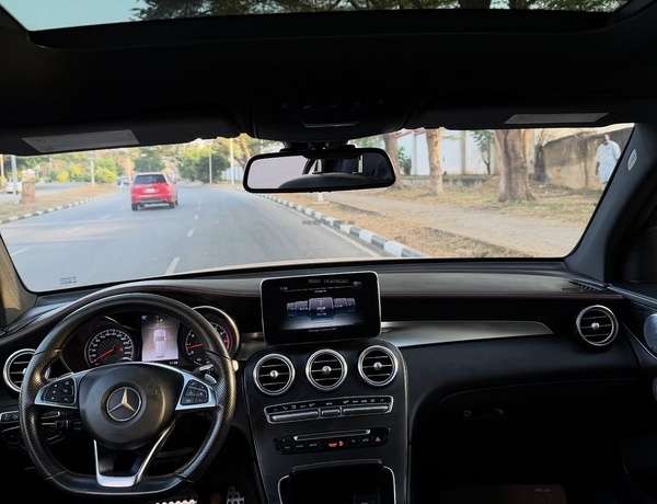Foreign Used Mercedes Benz GLC43 AMG 2018 for Sale In Abuja