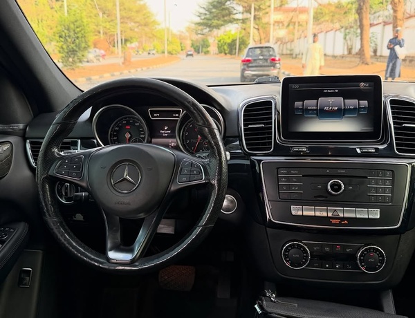 FOREIGN USED 2016 Mercedes-Benz GLE350– Luxury SUV