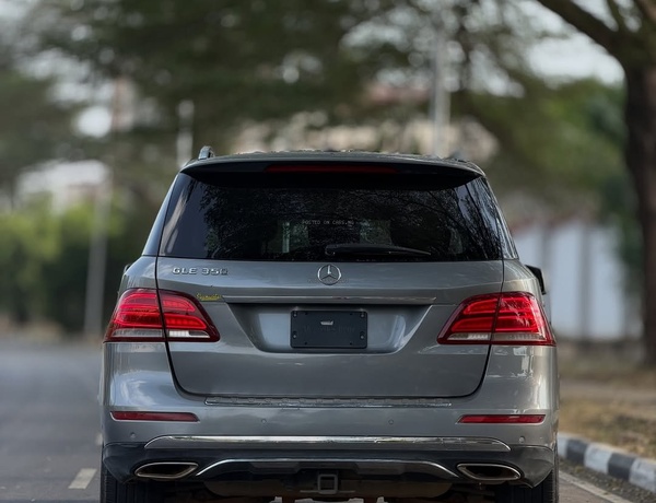 Extremely Super Clean Mercedes Benz GLE350 2016 for Sale In Abuja