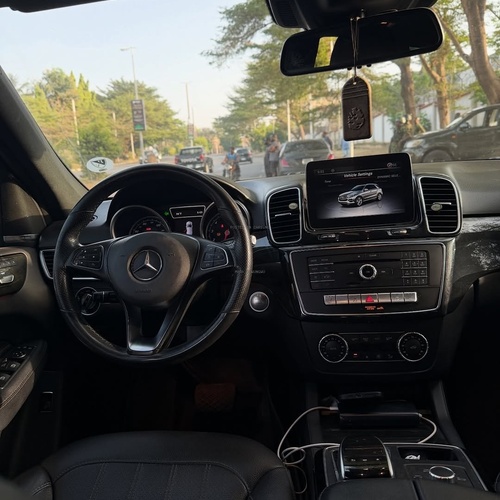 Extremely Super Clean Mercedes Benz GLE350 2017 for Sale In Lagos