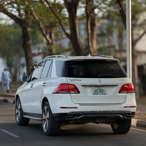 Extremely Super Clean Mercedes Benz GLE350 2017 for Sale In Lagos