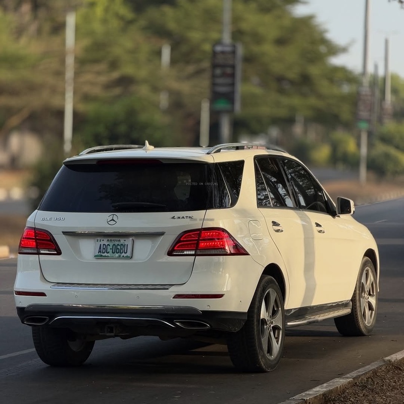 Extremely Super Clean Mercedes Benz GLE350 2017 for Sale In Lagos image
