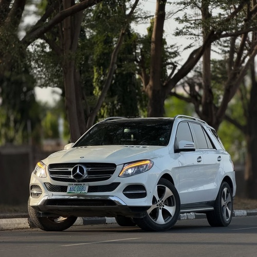 Extremely Super Clean Mercedes Benz GLE350 2017 for Sale In Lagos