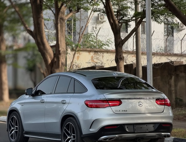 Mercedes Benz GLE450 Coupe 2016– Sporty, Stylish & Powerful
