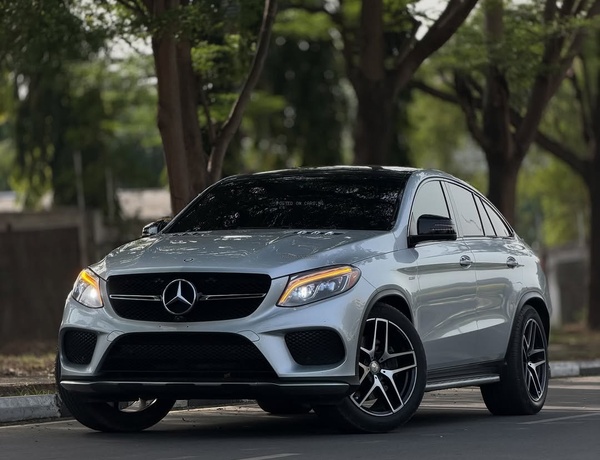 Mercedes Benz GLE450 Coupe 2016– Sporty, Stylish & Powerful