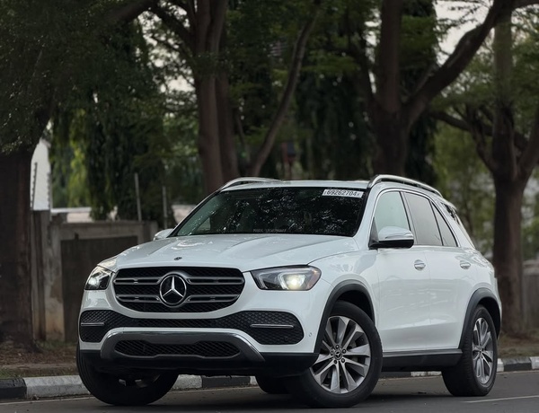 Mercedes-Benz GLE350 (2022) – Foreign Used Sharp Body, Smooth Engine