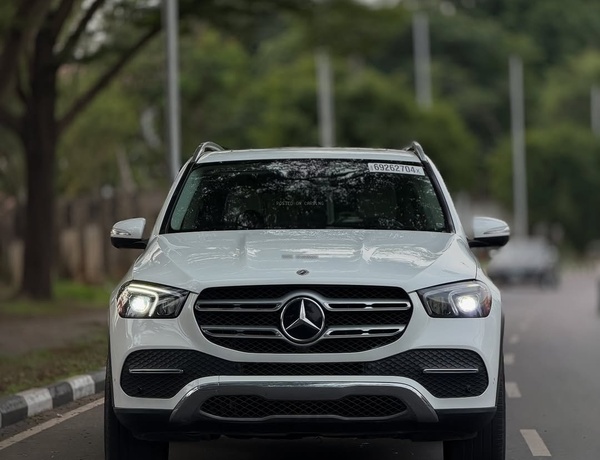 Mercedes-Benz GLE350 (2022) – Foreign Used Sharp Body, Smooth Engine