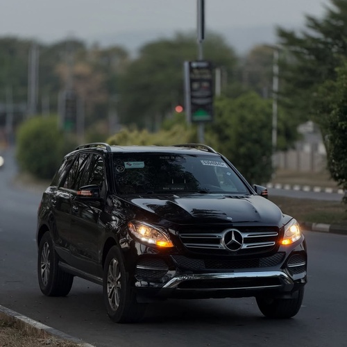 Foreign Used Mercedes Benz GLE350 2016 model for Abuja