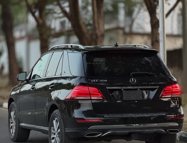 Foreign Used Mercedes Benz GLE350 2016 model for Abuja