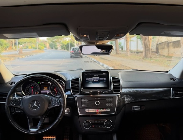 Foreign Used Mercedes Benz GLE450 2016 for Sale In Abuja