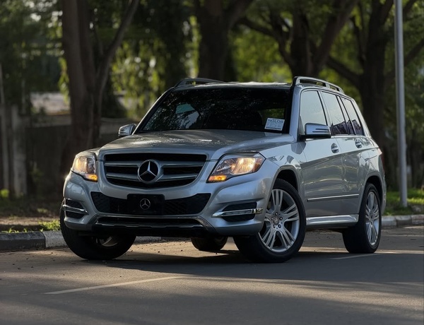 2013 MERCEDES-BENZ GLK350 – FOREIGN USED | LUXURY COMPACT SUV