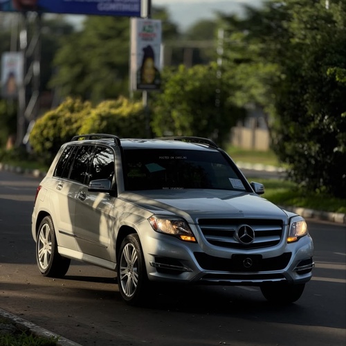 2013 MERCEDES-BENZ GLK350 – FOREIGN USED | LUXURY COMPACT SUV