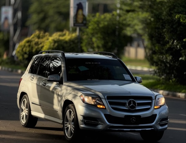 2013 MERCEDES-BENZ GLK350 – FOREIGN USED | LUXURY COMPACT SUV