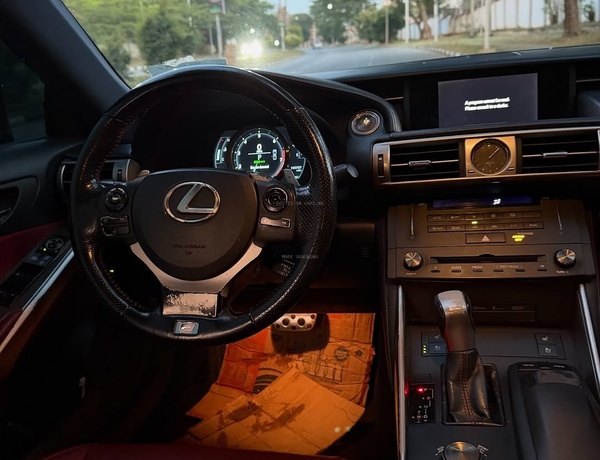 Foreign Used Lexus IS250 Fsport 2016 for Sale In Abuja