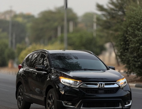  Foreign Used 2017 Honda CR-V  for Sale In Abuja
