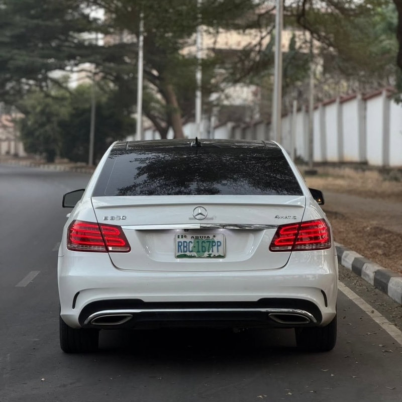 Foreign Used Mercedes Benz E350 2015 for Sale In Abuja image