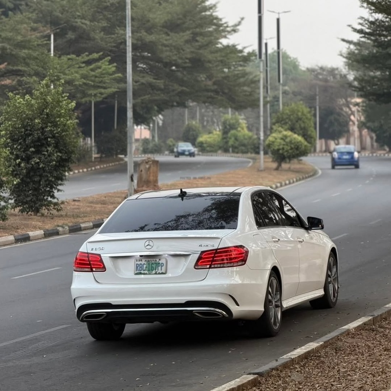 Foreign Used Mercedes Benz E350 2015 for Sale In Abuja image