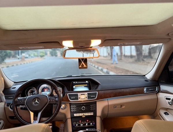 Foreign Used Mercedes Benz E350 2015 for Sale In Abuja