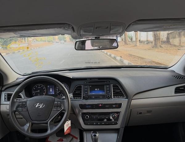 Foreign Used 2015 Hyundai Sonata for Sale In Abuja