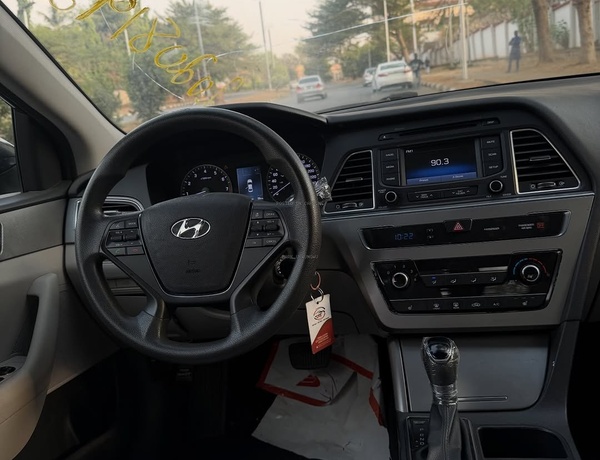 Foreign Used 2015 Hyundai Sonata for Sale In Abuja