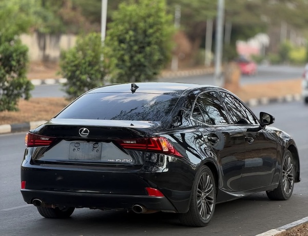 Lexus IS250 2014 FOREIGN USED for Sale In Abuja