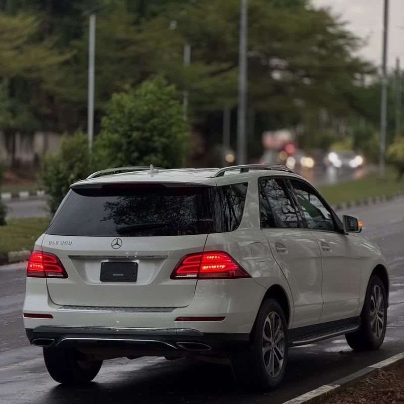 Grab This Mercedes Benz GLE350 2017 FOREIGN USED Before It’s Gone image