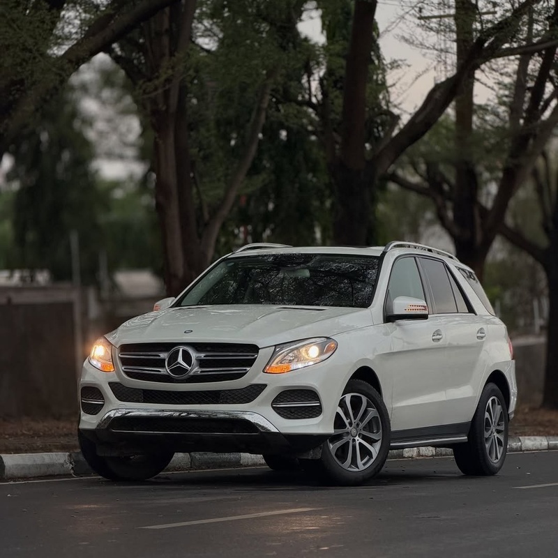 Grab This Mercedes Benz GLE350 2017 FOREIGN USED Before It’s Gone image