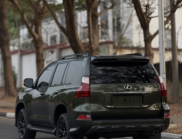 FOREIGN USED 2022 LEXUS GX460 FOR SALE IN ABUJA