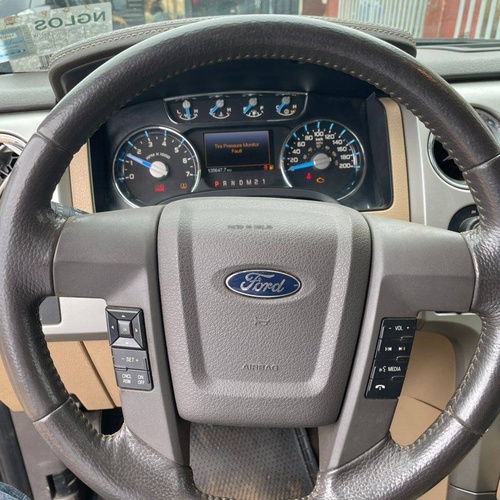 Heavy Duty Pickup Ford F-150 2014  Foreign Used  – Strong & Reliable