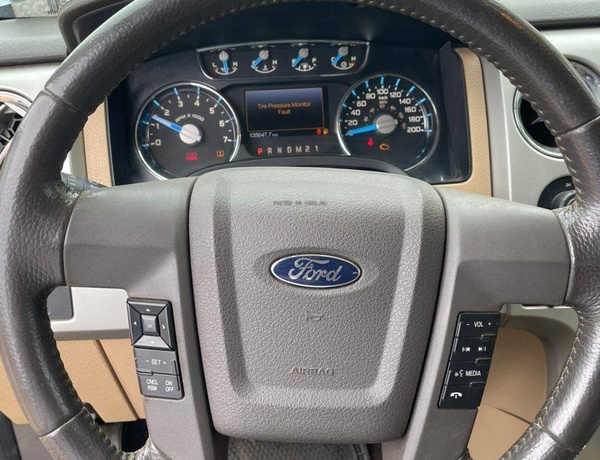 Heavy Duty Pickup Ford F-150 2014  Foreign Used  – Strong & Reliable