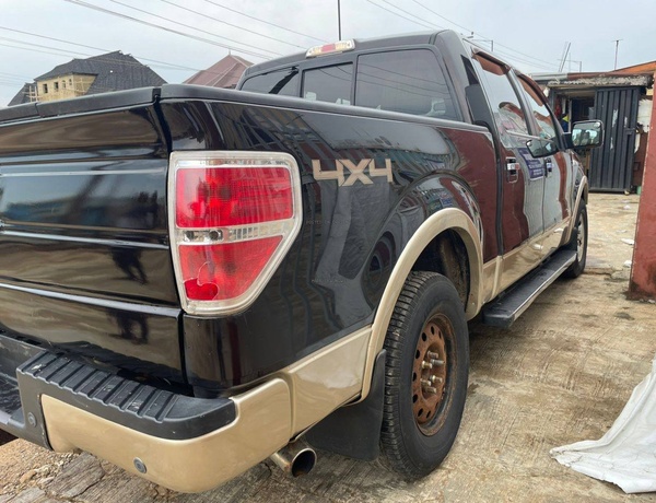 Heavy Duty Pickup Ford F-150 2014  Foreign Used  – Strong & Reliable
