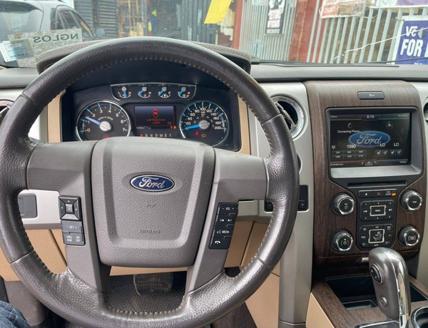 Heavy Duty Pickup Ford F-150 2014  Foreign Used  – Strong & Reliable