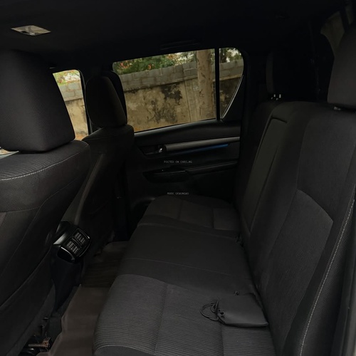 🔥 Hilux Adventure FOREIGN USED 2021 – Strong Suspension & Clean