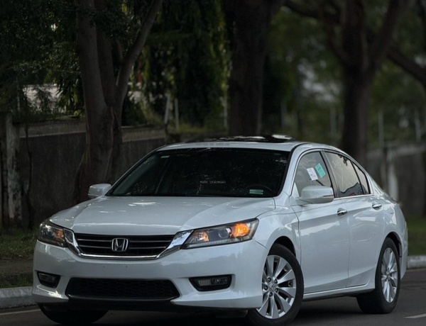 FOREIGN USED Honda Accord 2015 in Abuja