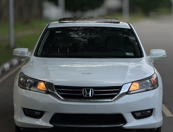 FOREIGN USED Honda Accord 2015 in Abuja