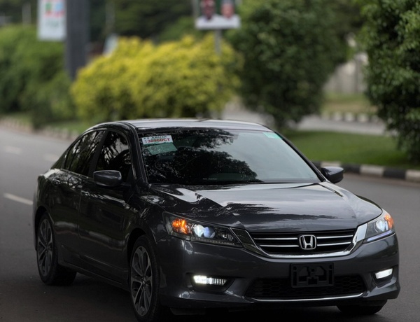 Honda Accord 2015  For Sale In Abuja 